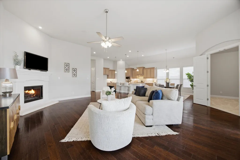 121 Oakwood Lane Hickory Creek TX 75065