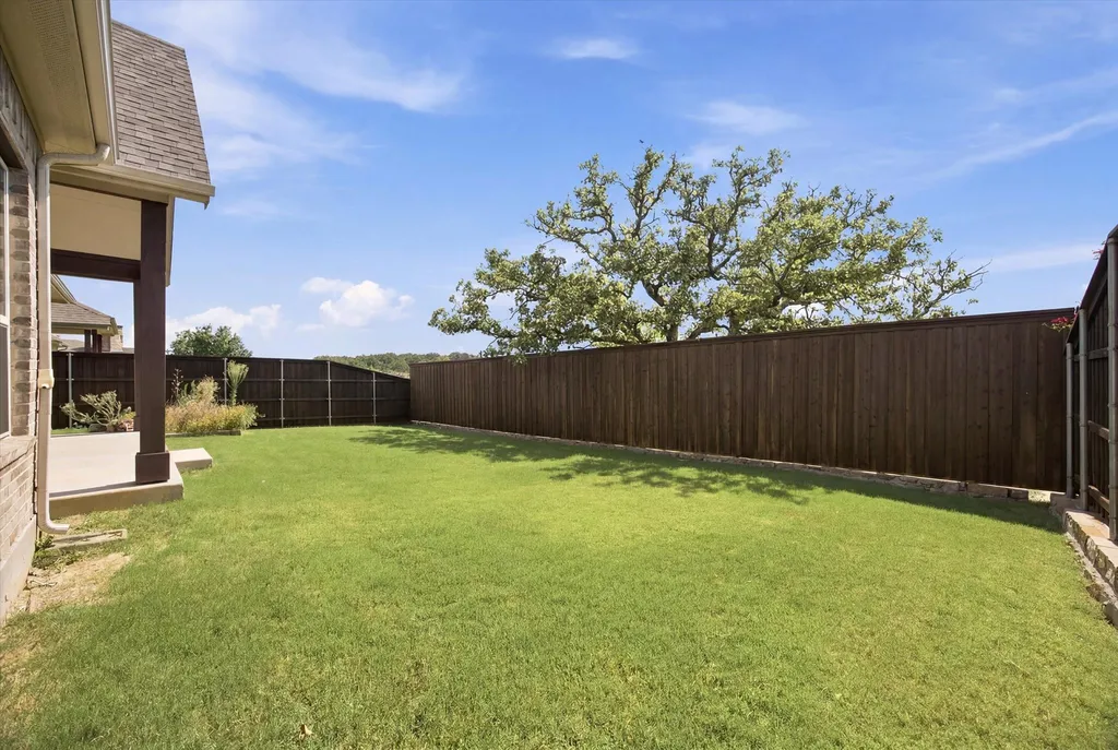 121 Oakwood Lane Hickory Creek TX 75065