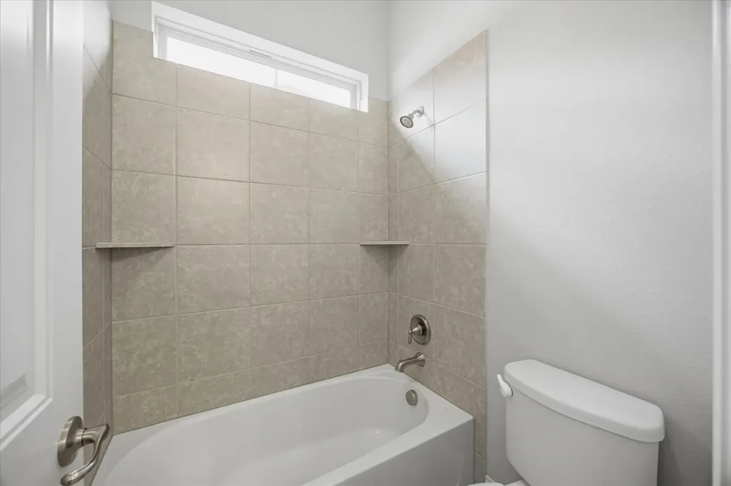 121 Oakwood Lane Hickory Creek TX 75065