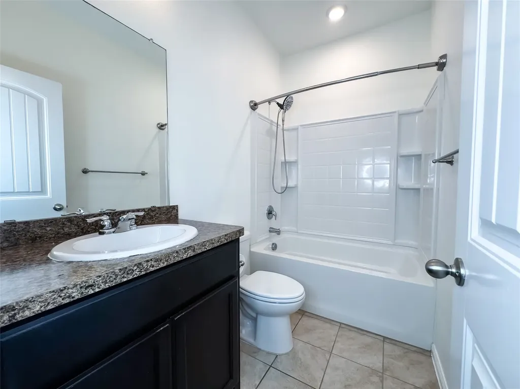 708 Stanmire Lake Trail Fort Worth TX 76120