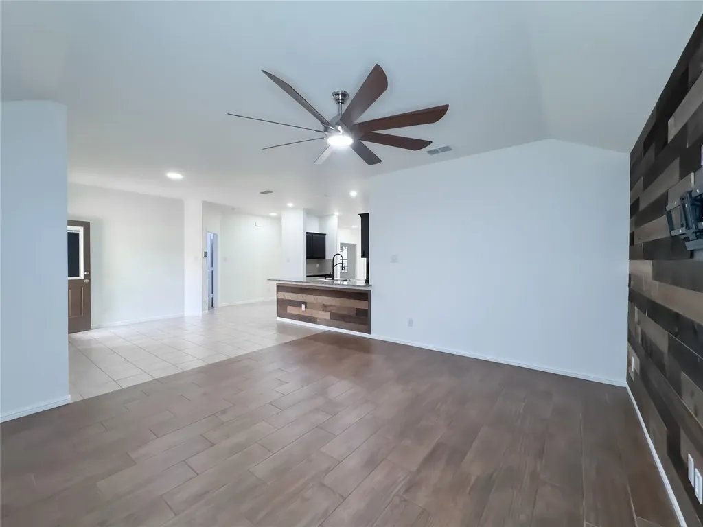 708 Stanmire Lake Trail Fort Worth TX 76120