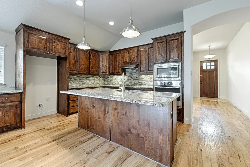 1124 Hot Springs Way Celina TX 75009