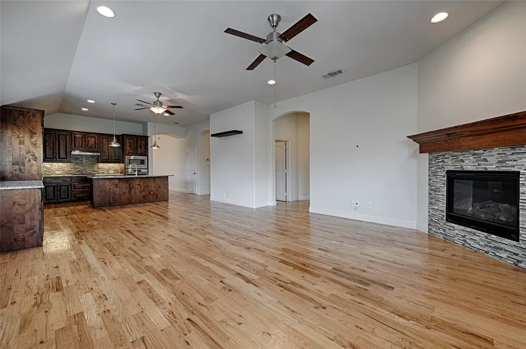 1124 Hot Springs Way Celina TX 75009