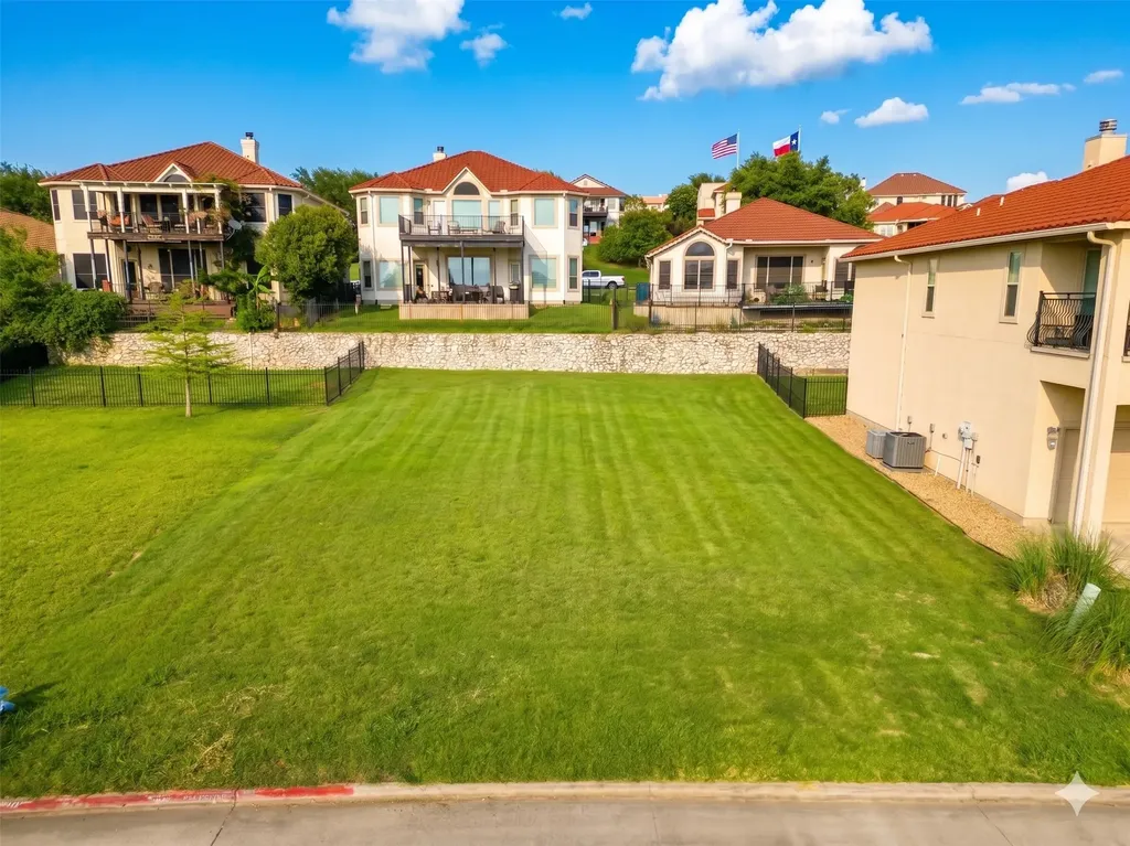 2037 Pontchartrain Drive Rockwall TX 75087