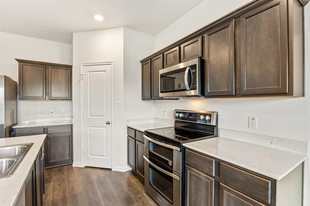 3100 Grimaldo Drive Mesquite TX 75126