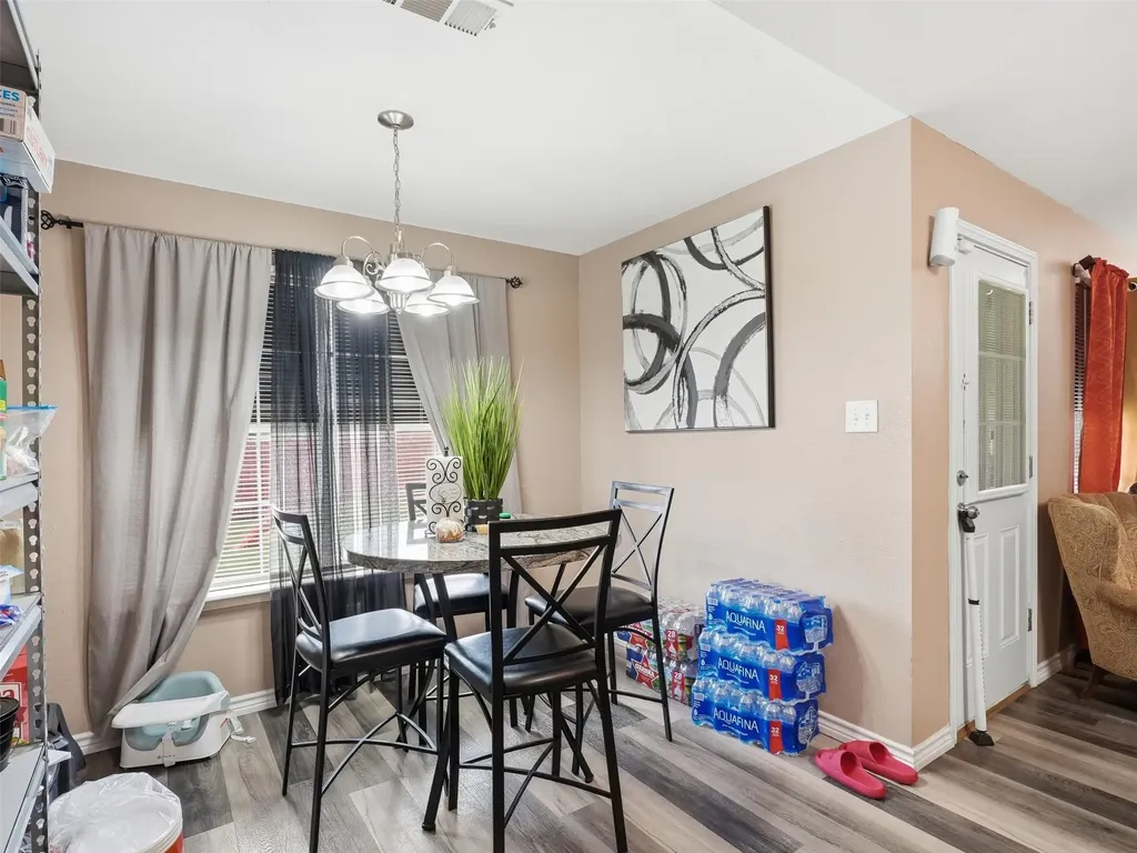 1531 Rebecca Lane Lancaster TX 75134
