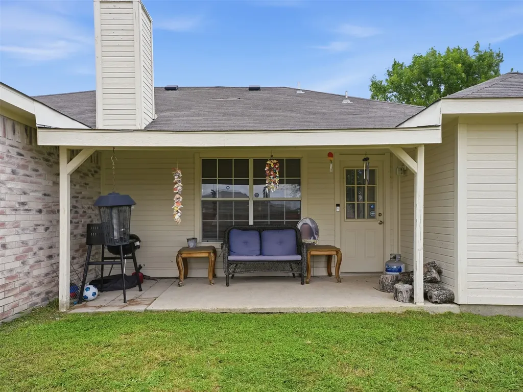 1531 Rebecca Lane Lancaster TX 75134