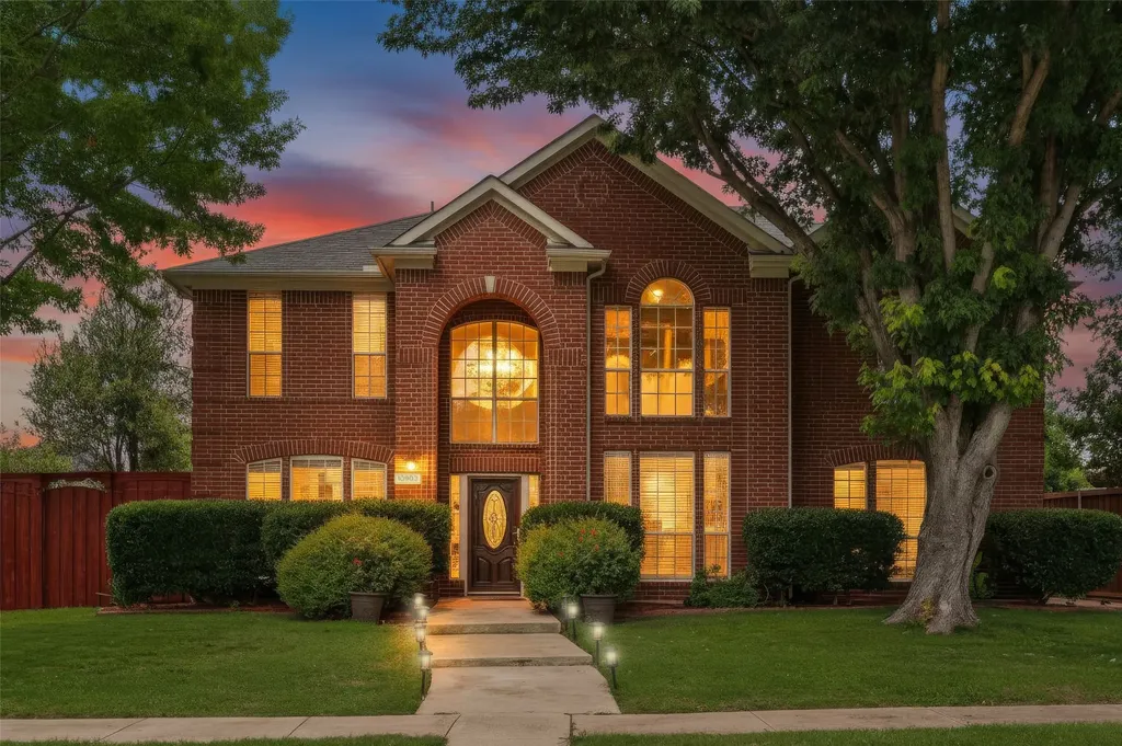 10903 Sweetwater Drive Frisco TX 75035