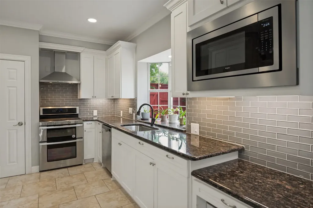 10903 Sweetwater Drive Frisco TX 75035