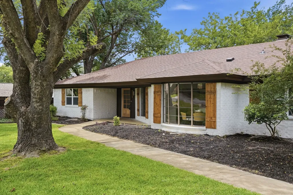 6505 Riviera Drive North Richland Hills TX 76180