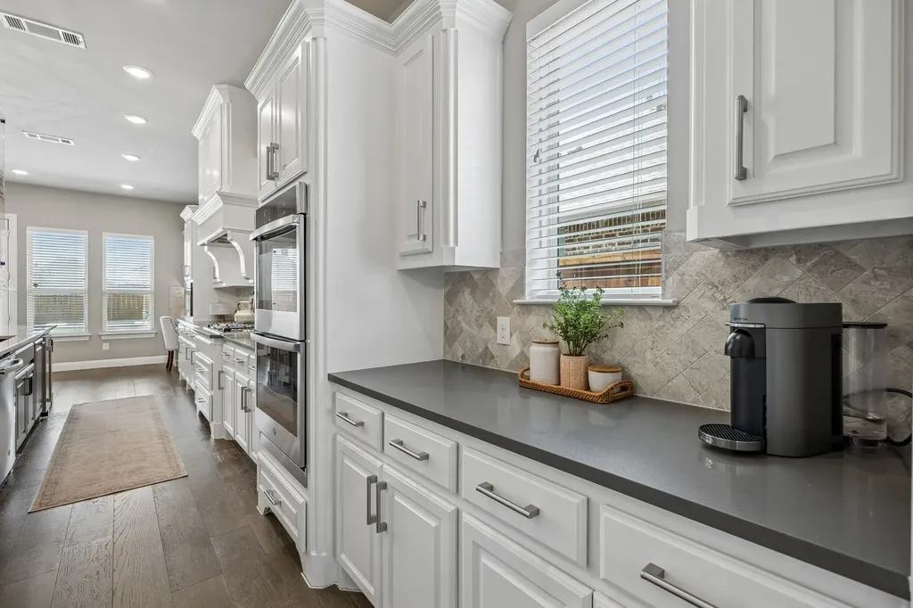 1104 Highpoint Way Roanoke TX 76262