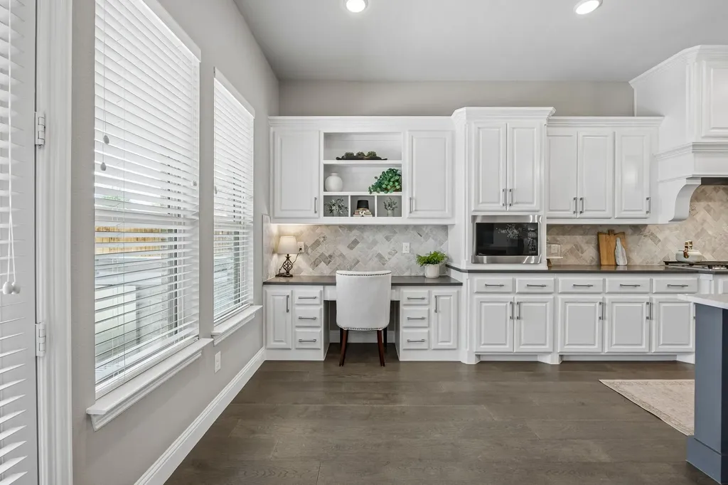 1104 Highpoint Way Roanoke TX 76262