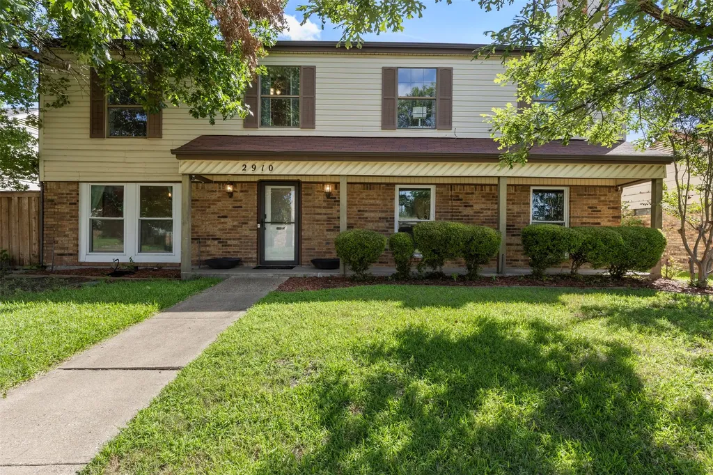 2910 Geneva Drive Garland TX 75040