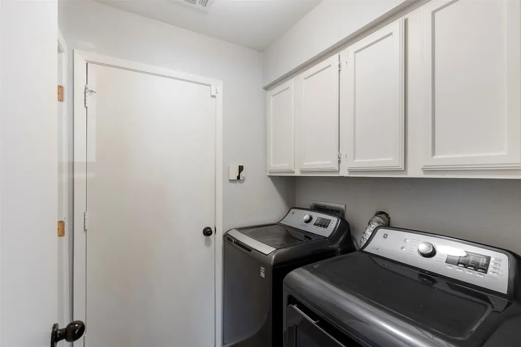 2910 Geneva Drive Garland TX 75040