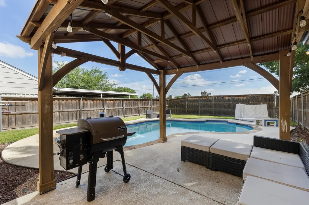 2910 Geneva Drive Garland TX 75040