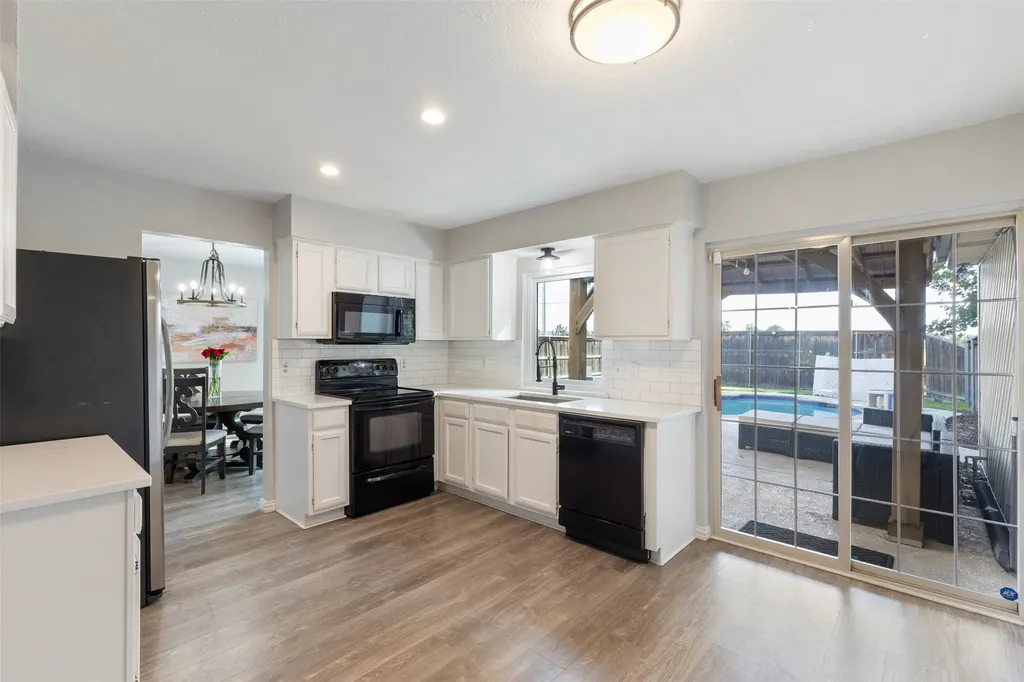 2910 Geneva Drive Garland TX 75040
