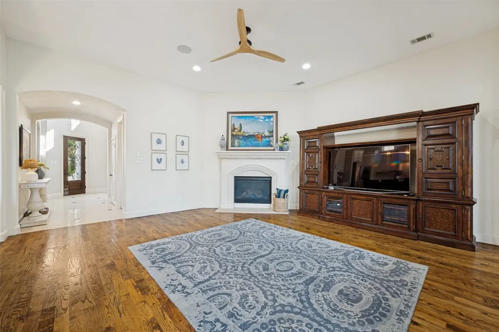 8612 Wakefield Drive Mckinney TX 75070
