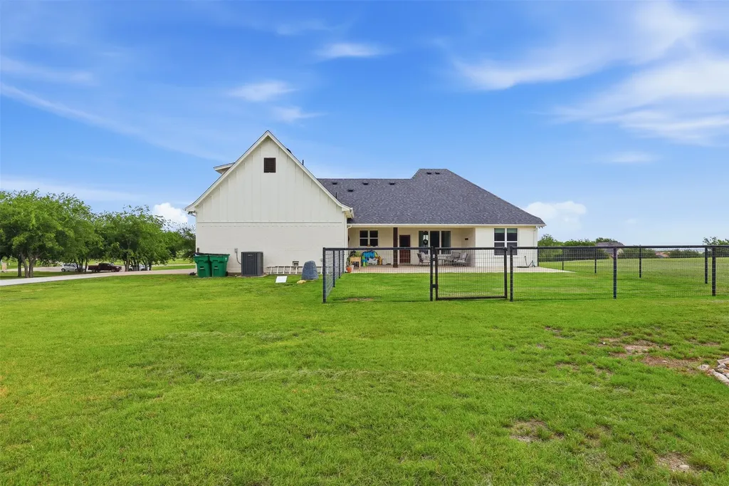 400 Stone Mountain Court Cresson TX 76035