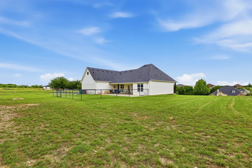400 Stone Mountain Court Cresson TX 76035