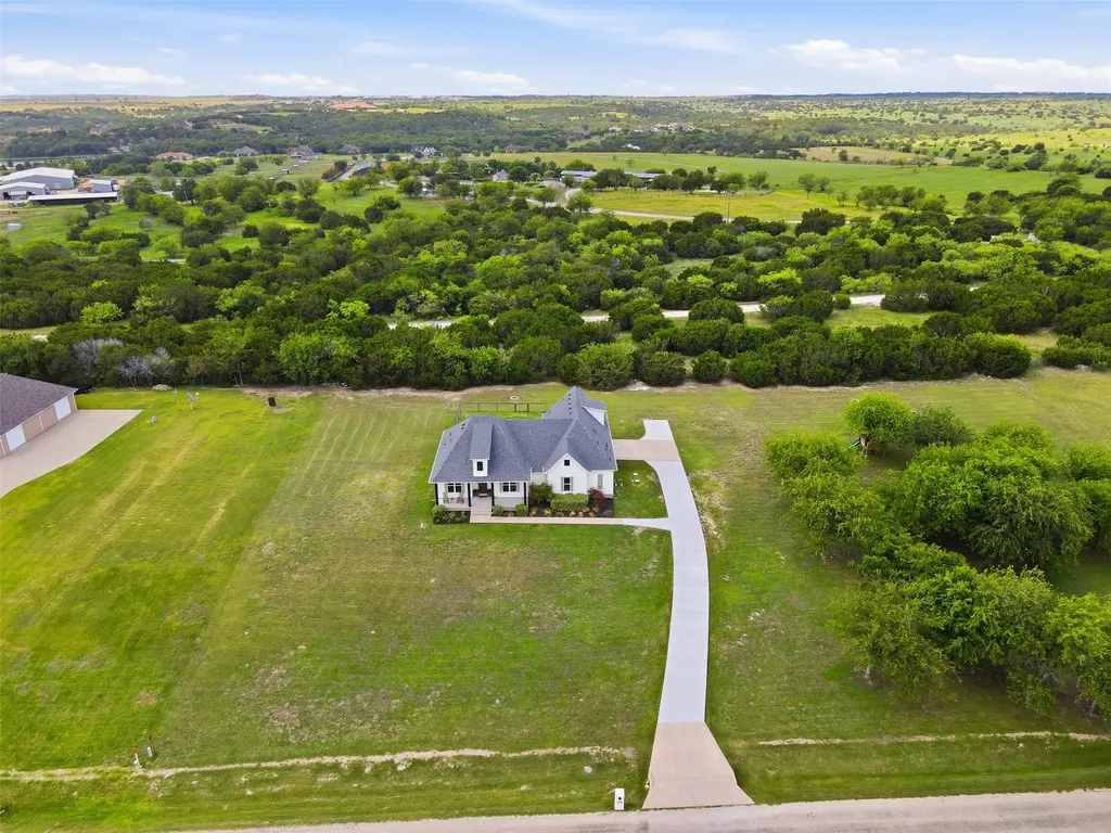 400 Stone Mountain Court Cresson TX 76035