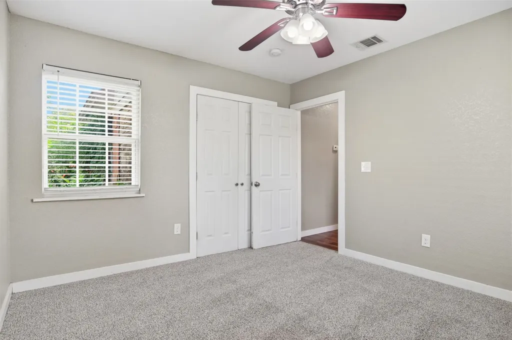 3524 South Drive Fort Worth TX 76109