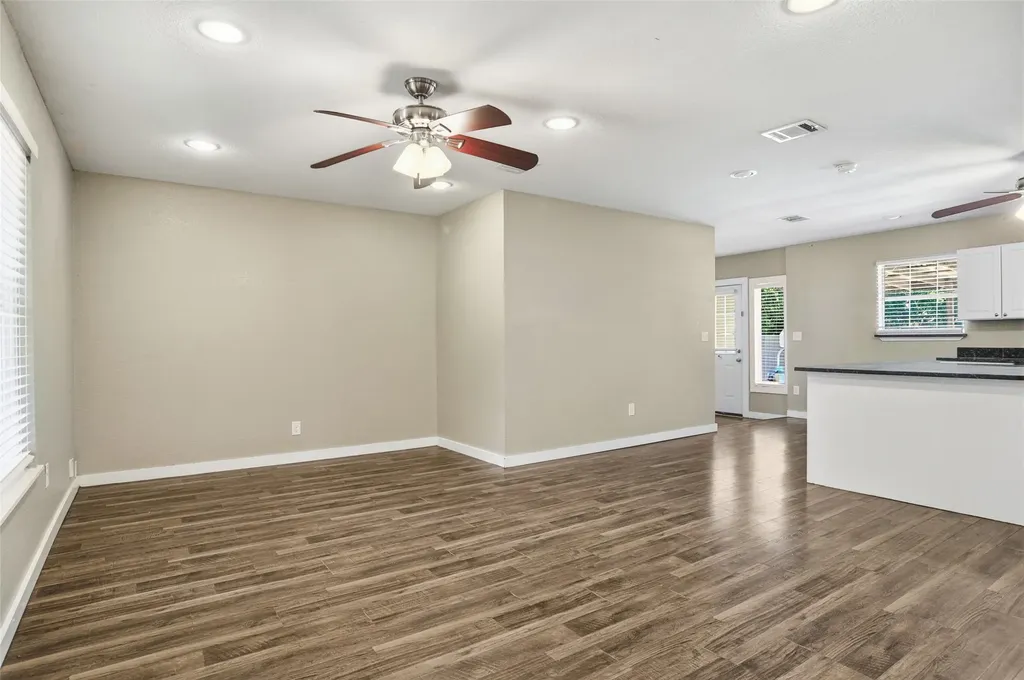 3524 South Drive Fort Worth TX 76109