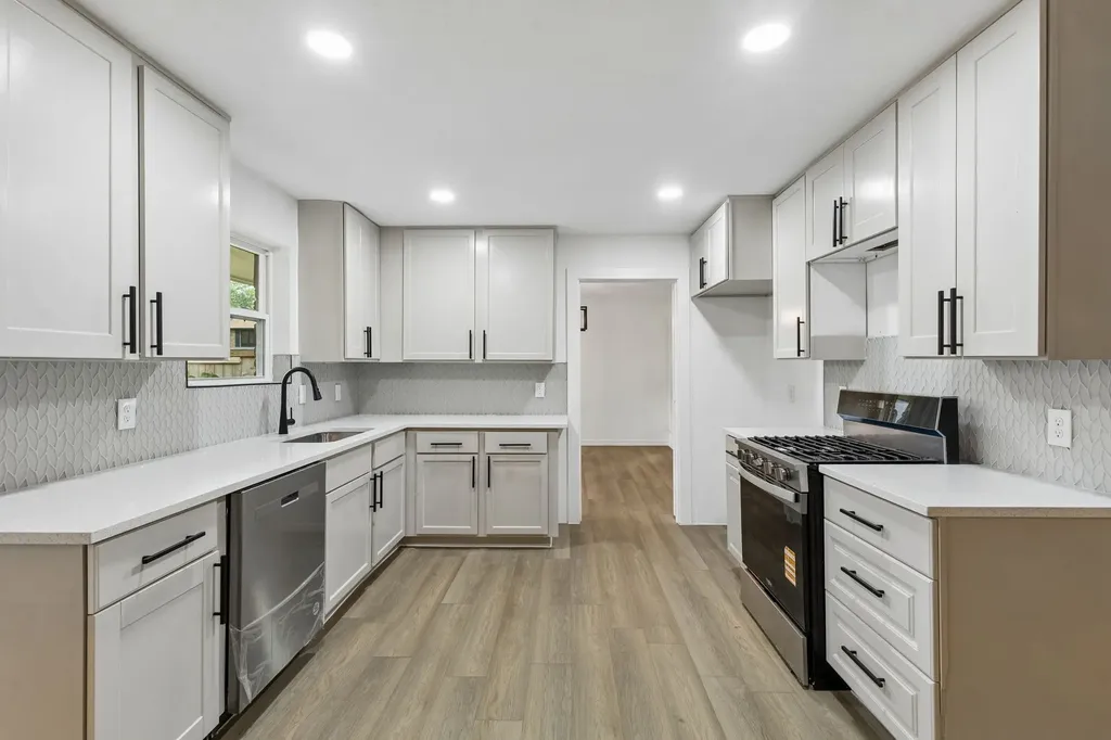 1440 Acapulco Drive Dallas TX 75232