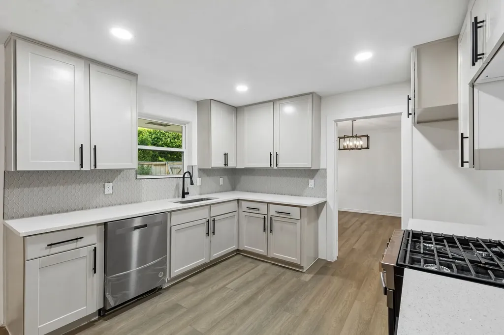 1440 Acapulco Drive Dallas TX 75232
