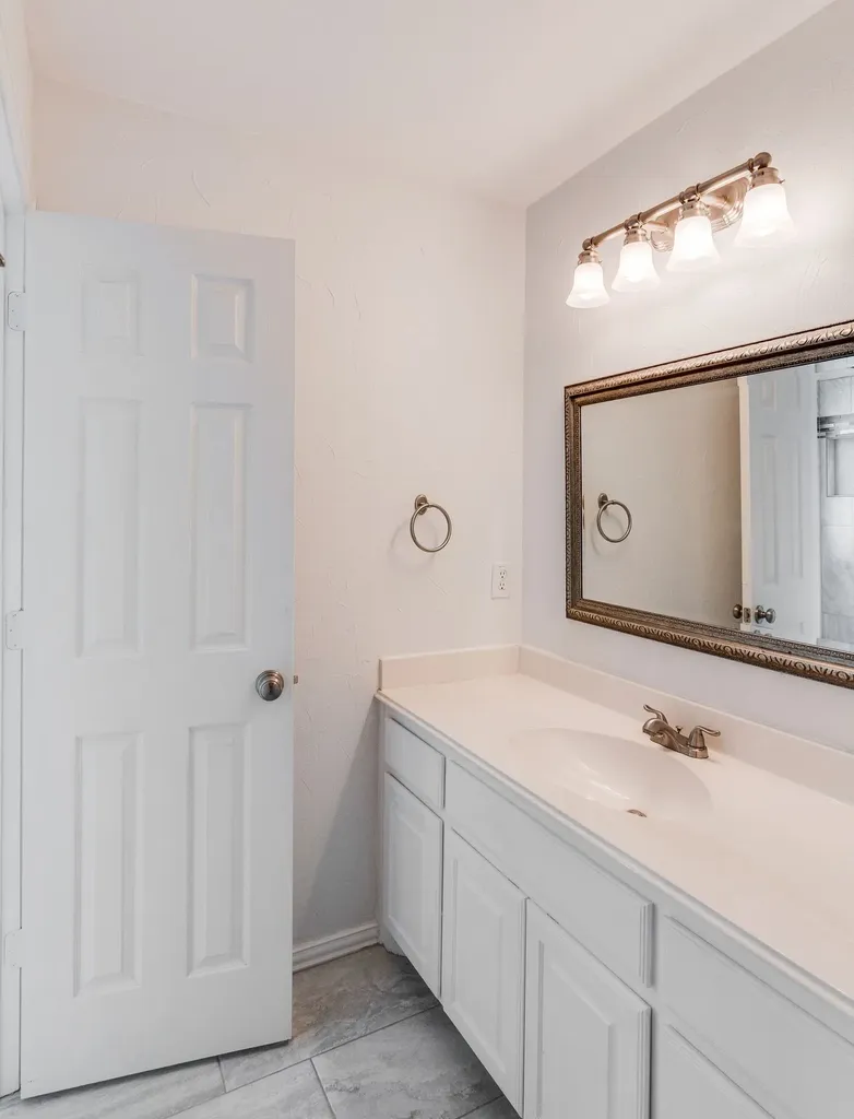 1112 Longford Circle Southlake TX 76092