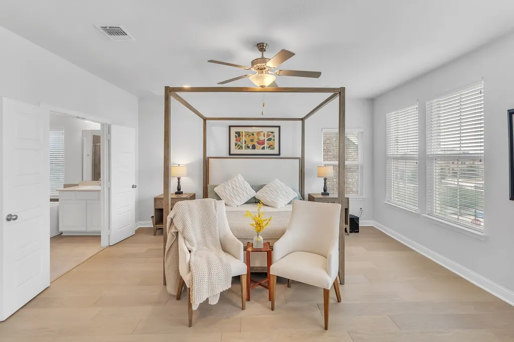 1005 Boyd Lane Euless TX 76040