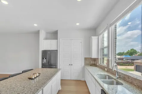 1005 Boyd Lane Euless TX 76040