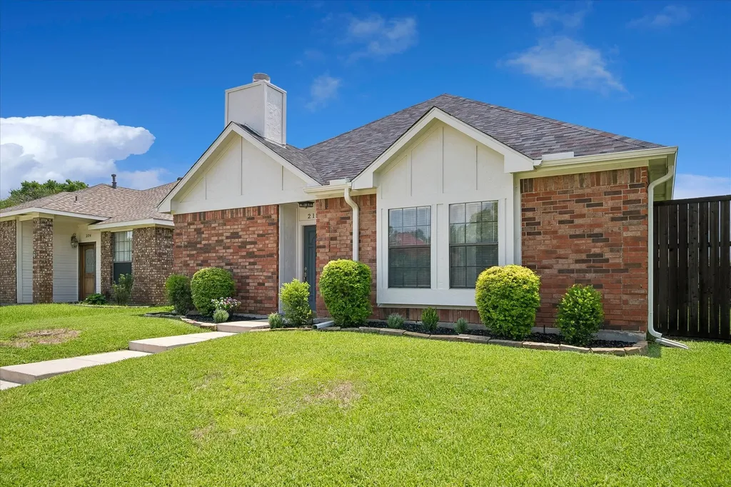 2152 Arbor Creek Drive Carrollton TX 75010