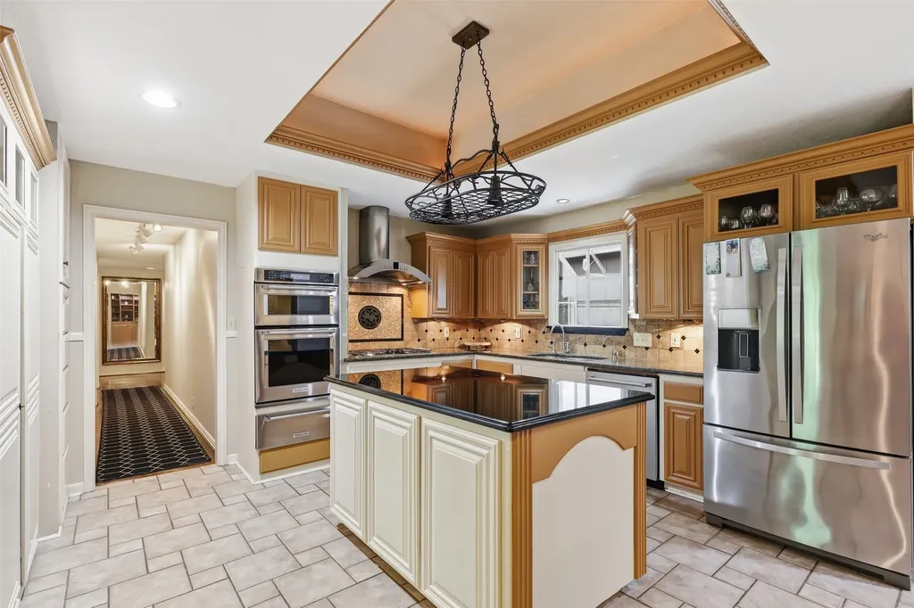4004 Angus Drive Fort Worth TX 76116