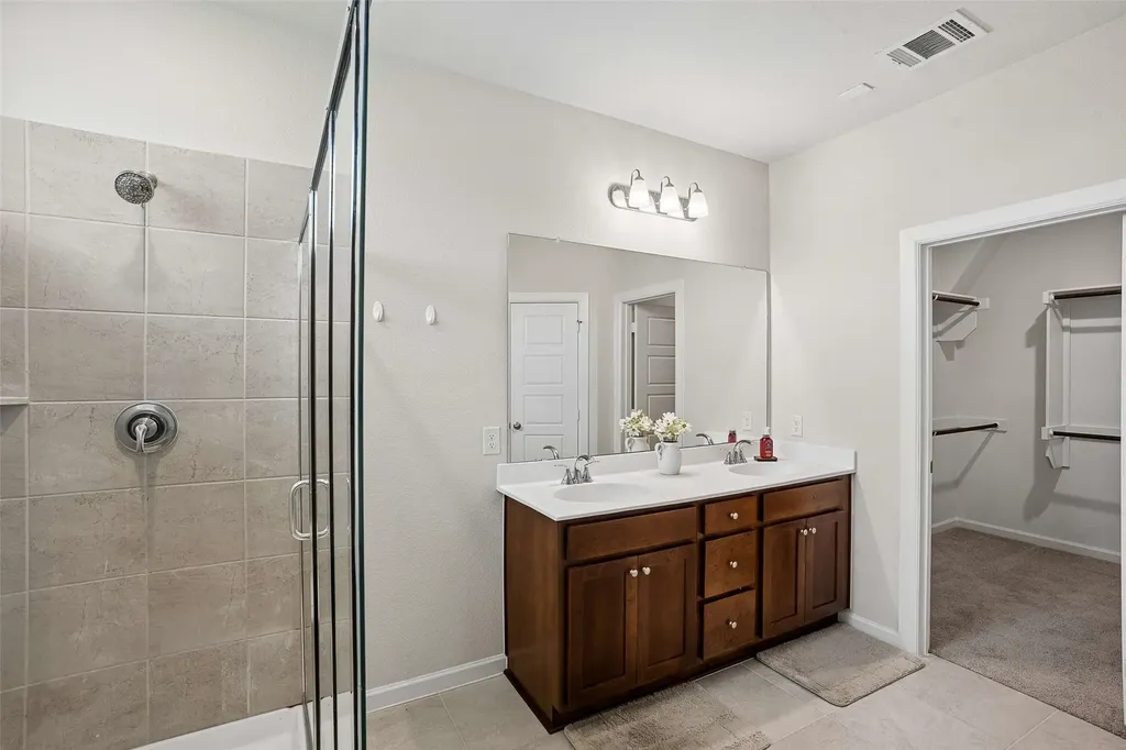 544 Erin Hills Drive Red Oak TX 75154
