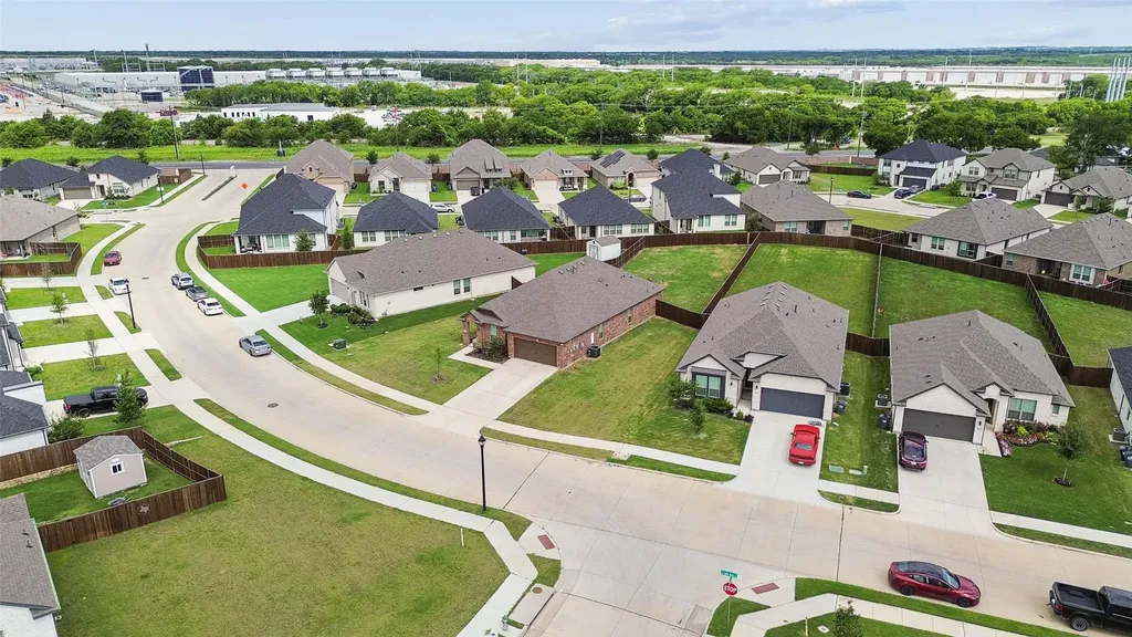544 Erin Hills Drive Red Oak TX 75154