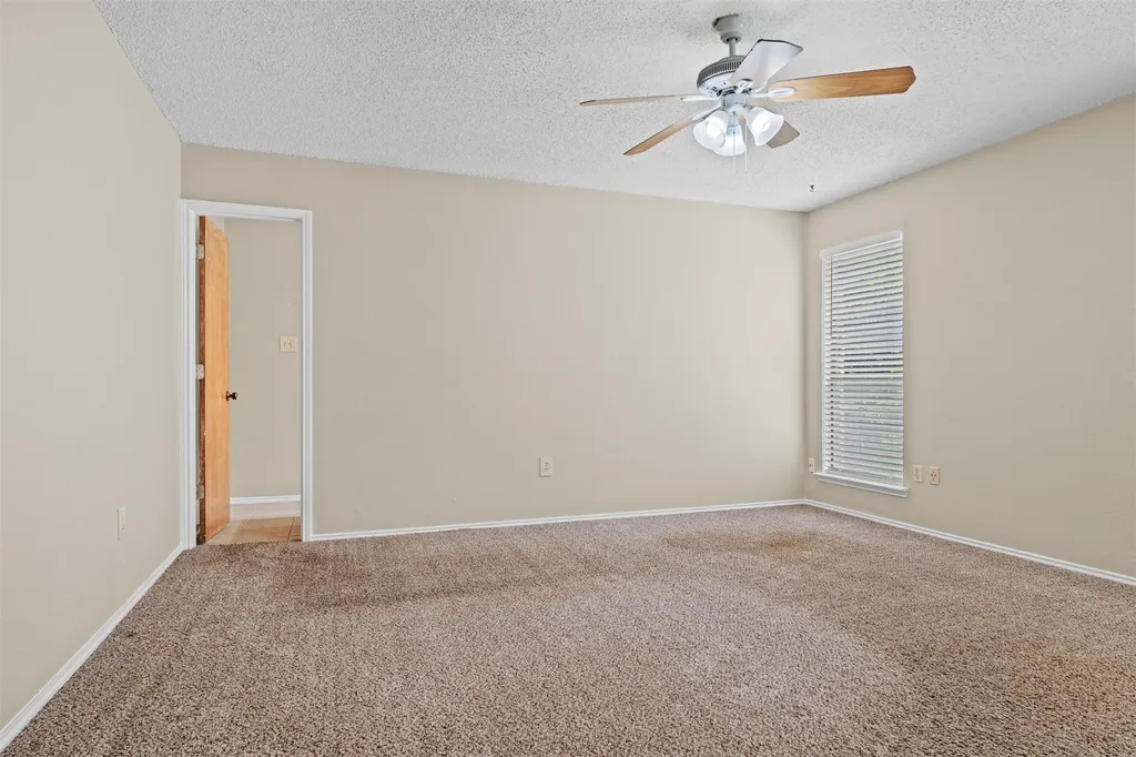 5601 Kingstree Court Arlington TX 76017
