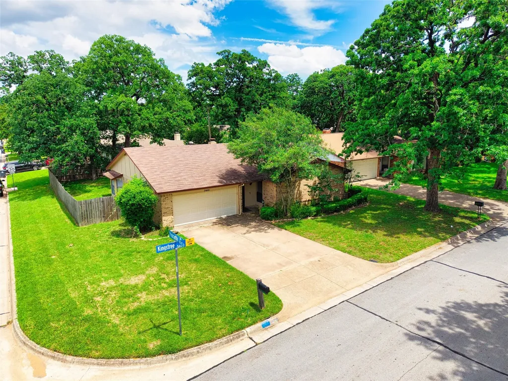 5601 Kingstree Court Arlington TX 76017