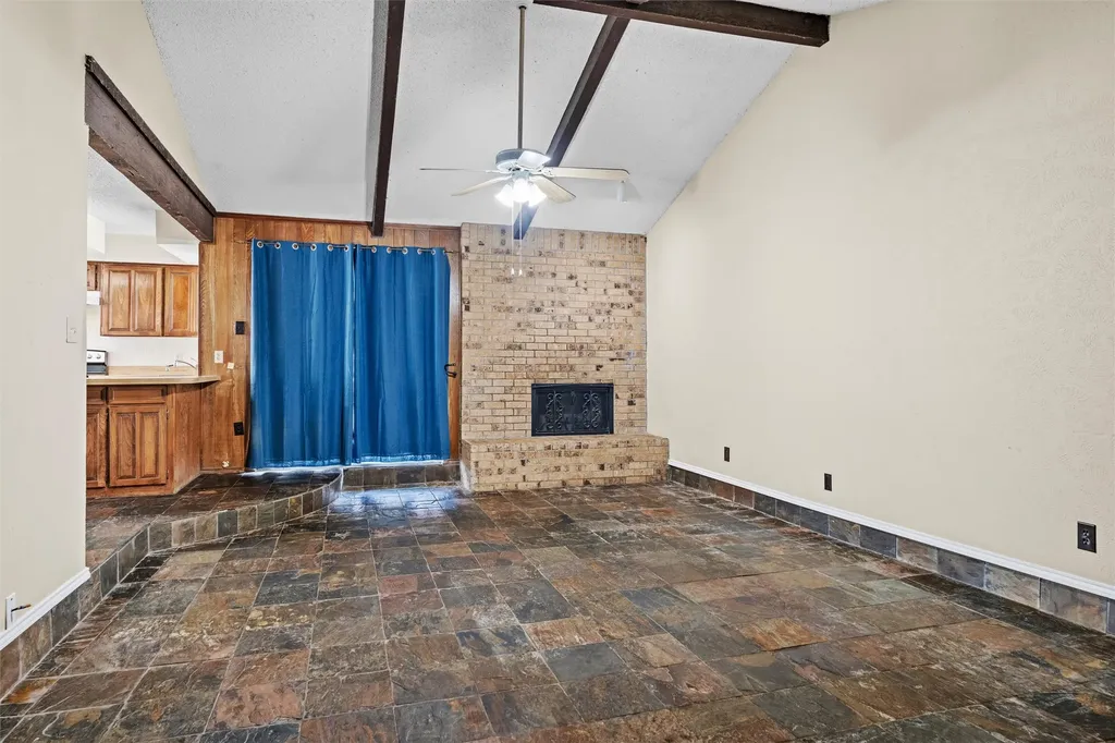 5601 Kingstree Court Arlington TX 76017