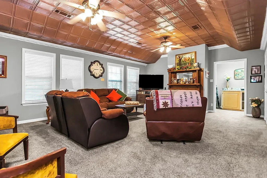 820 Cedar Creek Circle Bonham TX 75418
