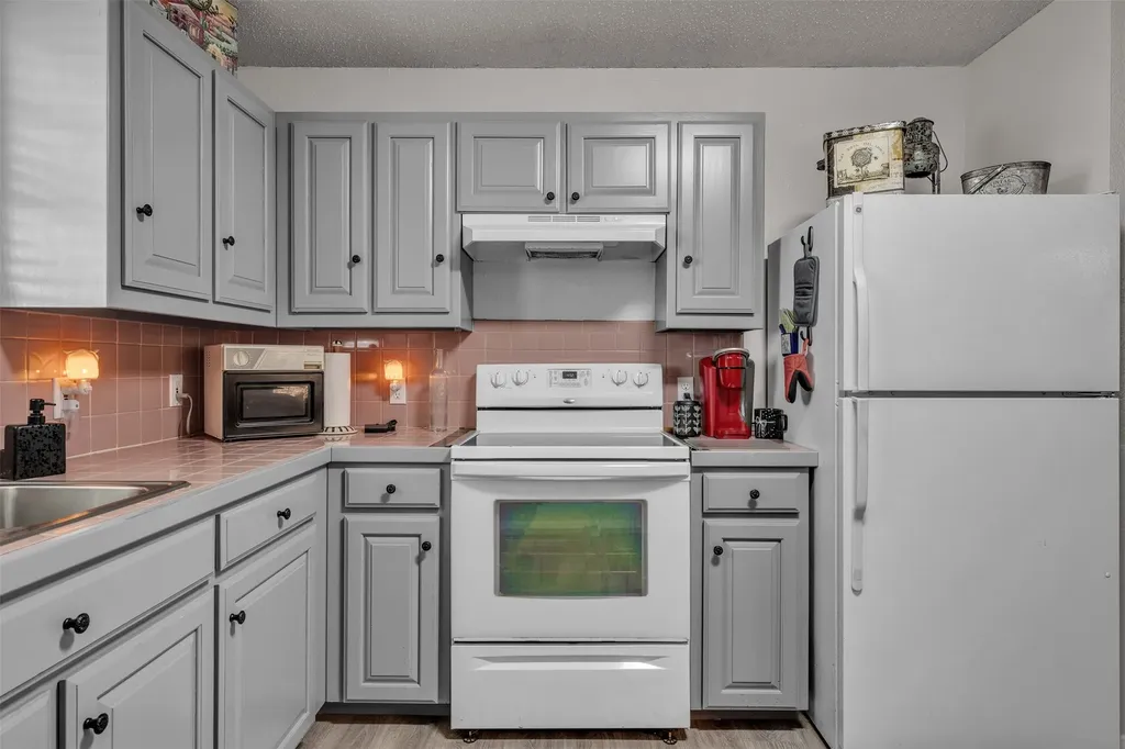 1016 County Road 314 Cleburne TX 76031