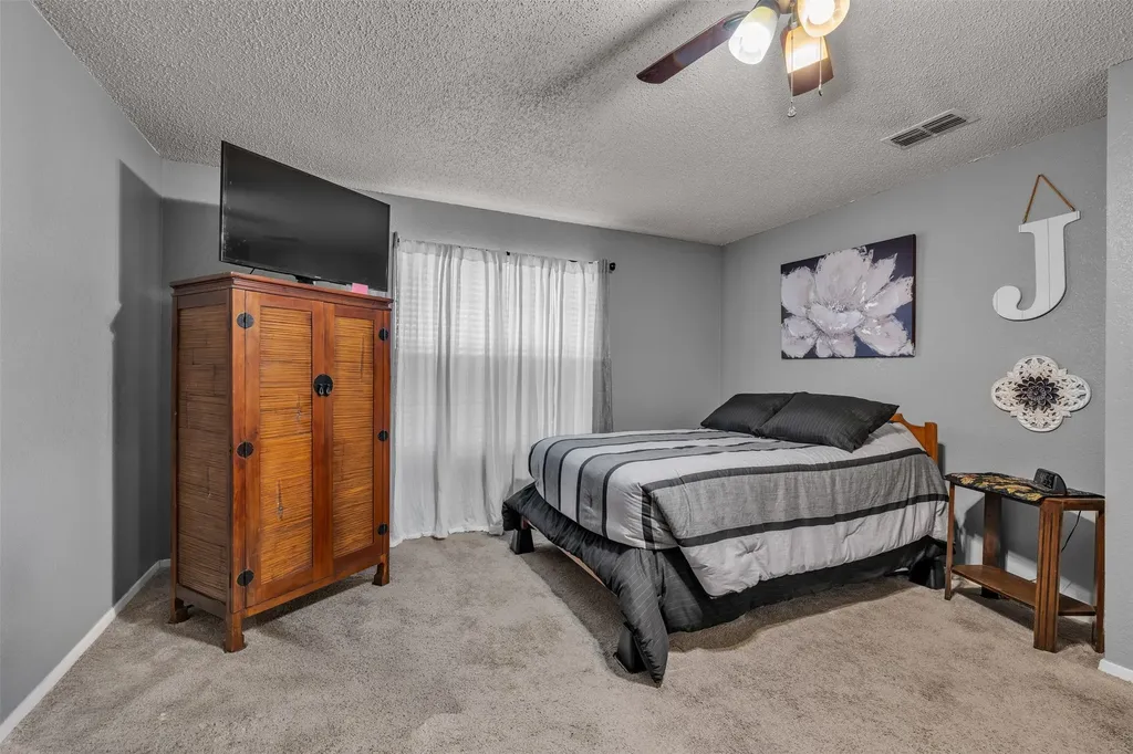 1016 County Road 314 Cleburne TX 76031