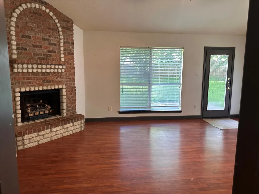 501 Brookfield Drive Boyd TX 76023