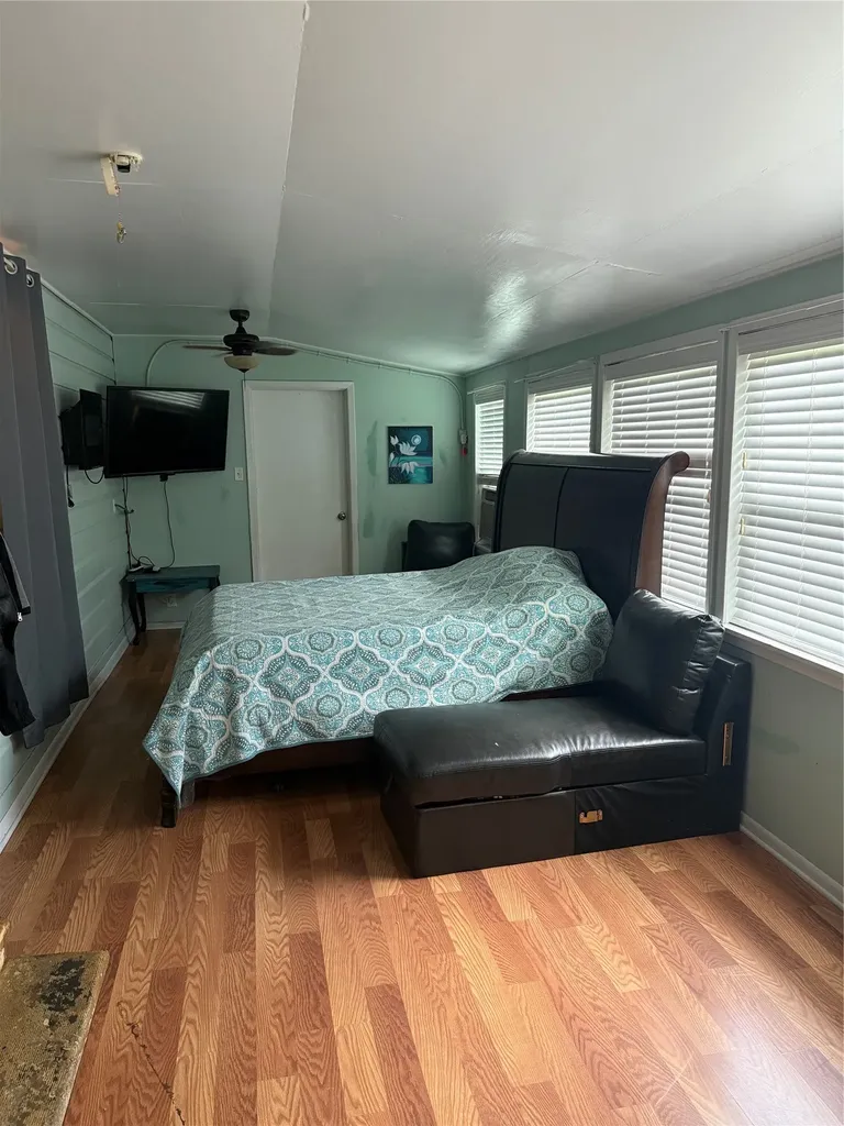 313 E Main Street Fairfield TX 75840