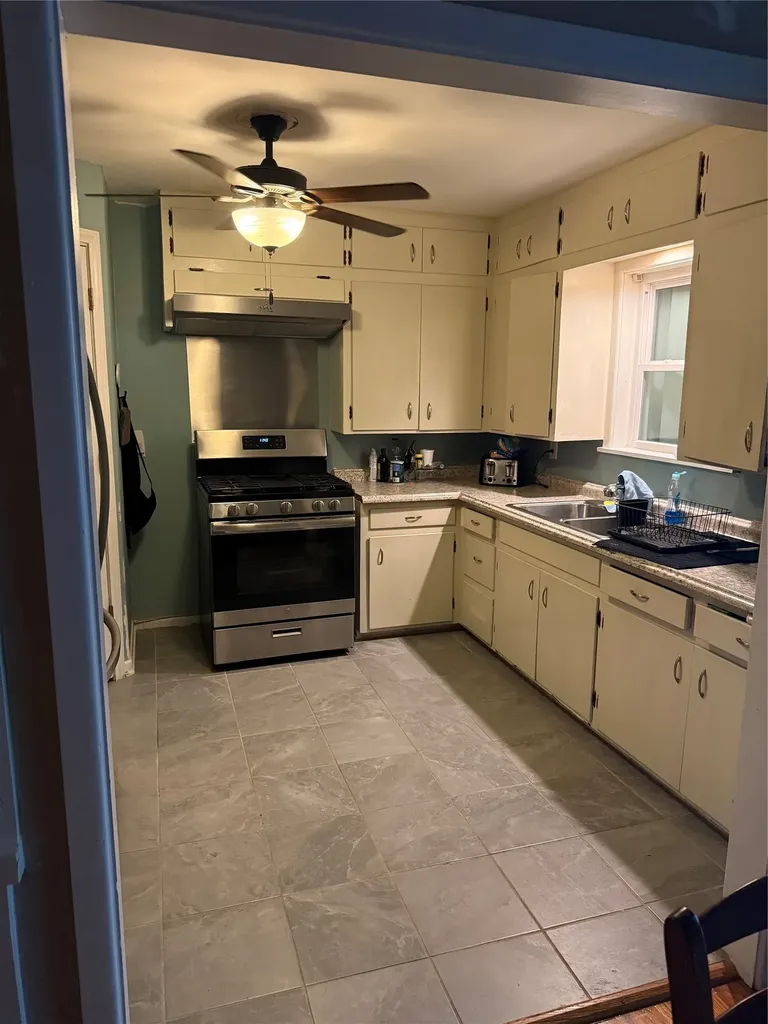 313 E Main Street Fairfield TX 75840