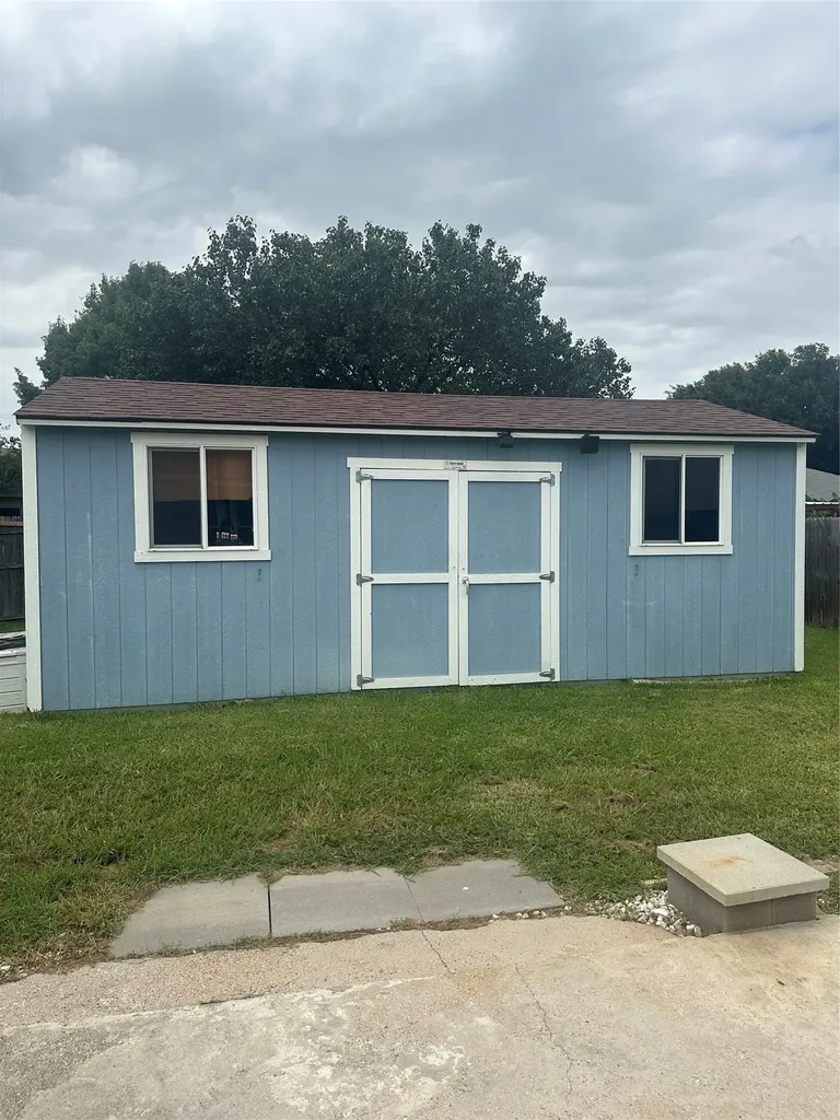 556 Greenway Drive Saginaw TX 76179