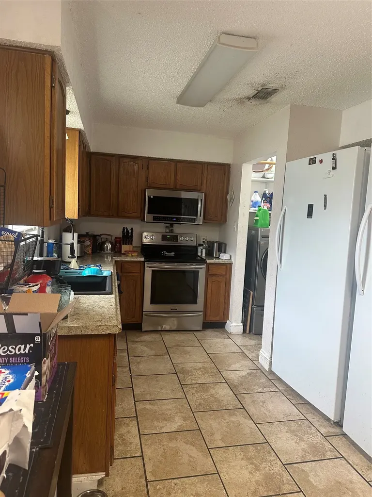 556 Greenway Drive Saginaw TX 76179