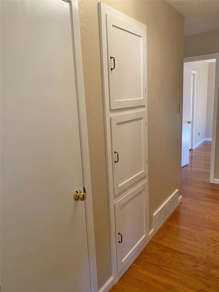 6128 Cliffside Drive Edgecliff Village TX 76134