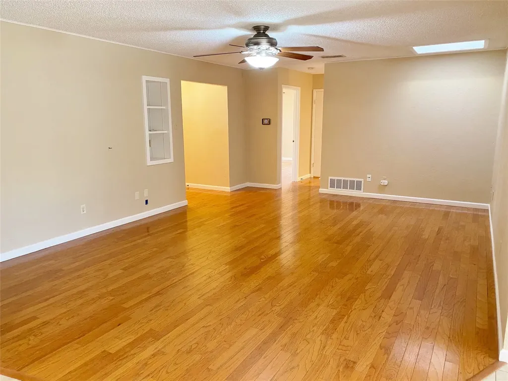 6128 Cliffside Drive Edgecliff Village TX 76134