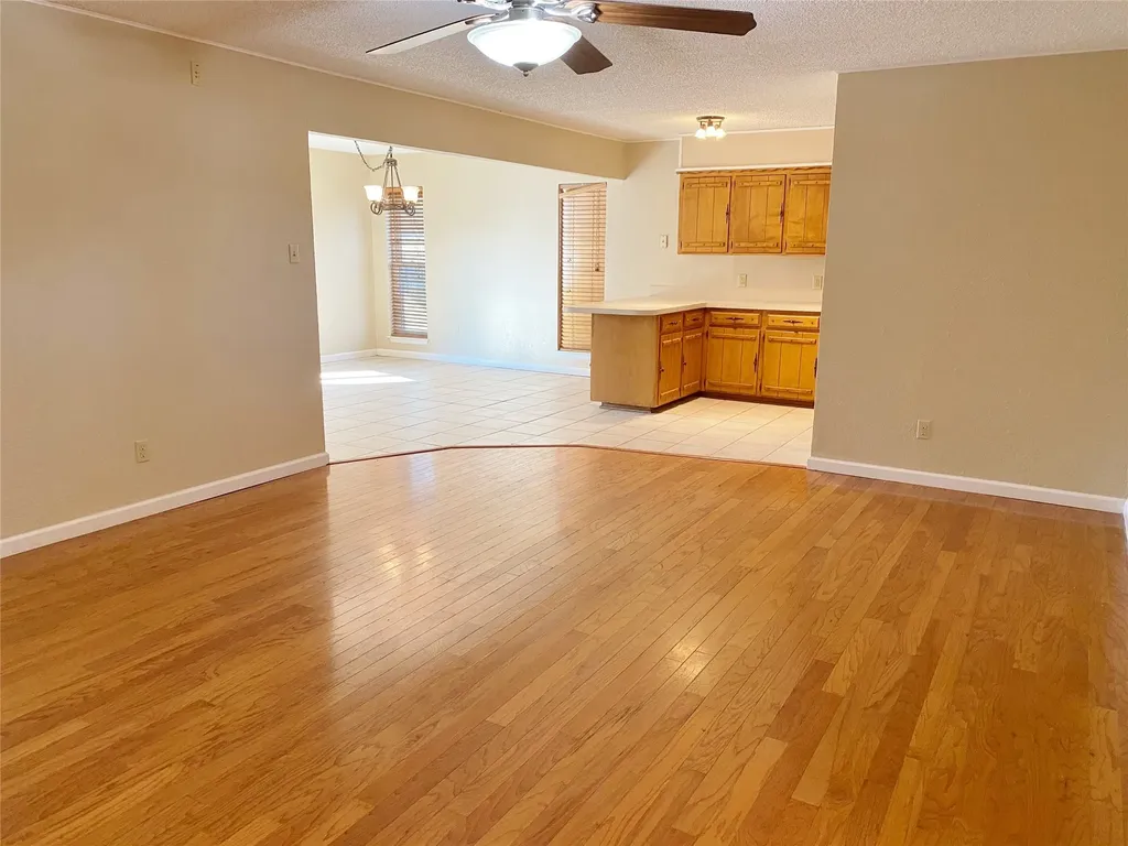 6128 Cliffside Drive Edgecliff Village TX 76134