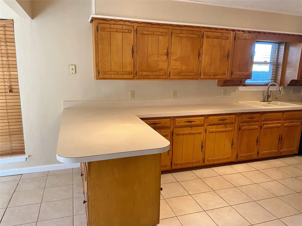 6128 Cliffside Drive Edgecliff Village TX 76134